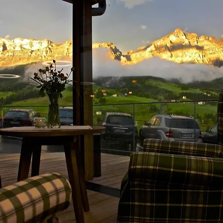 Dolasilla Mountain Panoramic Wellness 4* La Villa (Trentino Alto Adige)